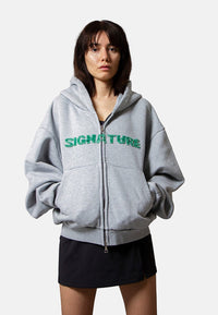 Zip Hoodie Damen Oversize in Grau - Different Mood Same Soul Frontansicht am Model