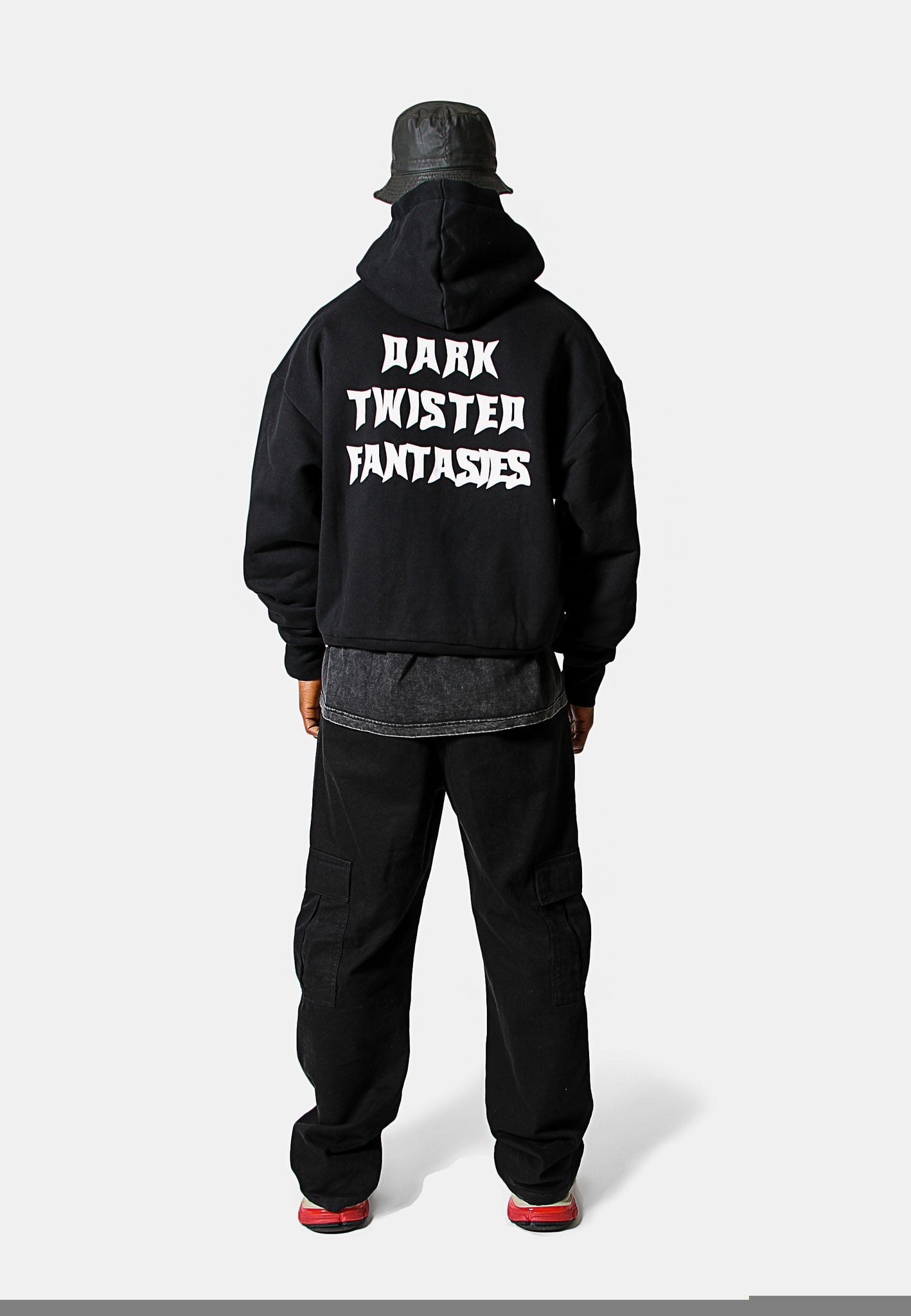 OVERSIZED TWISTED FANTASIES HOODIE