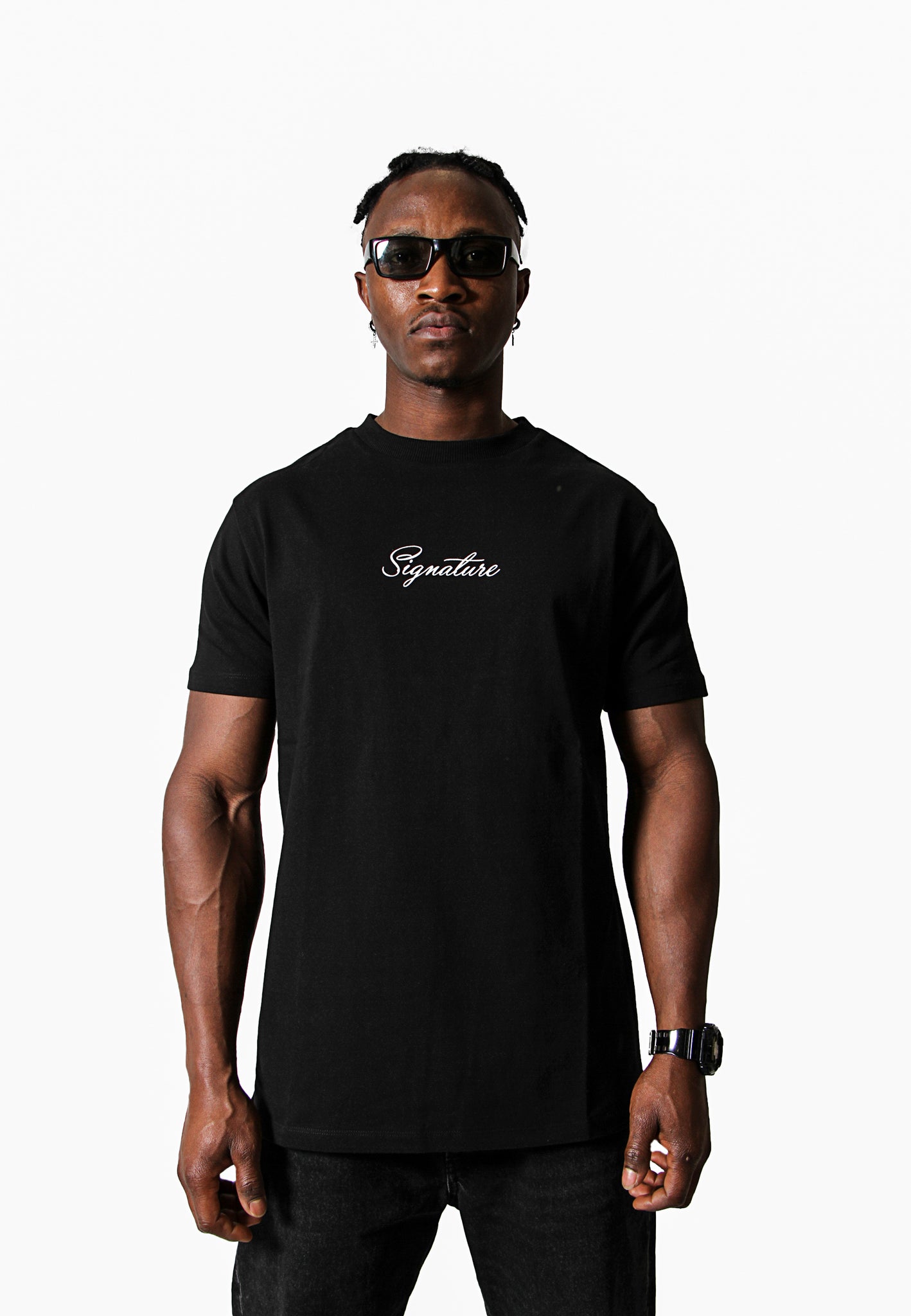 schwarzesT-Shirt mit Print- signature essentials